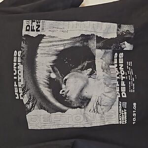 Def Tones deftones this is the end concert shirts